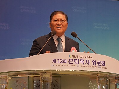 시간 앞에 서글프지 않은 것은 없다구요